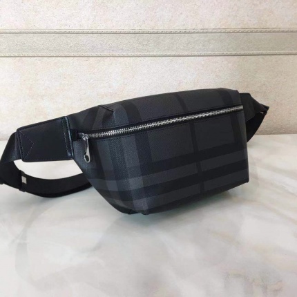 New Arrivals Burberry AAA quality Waist Bag For Men in 151164