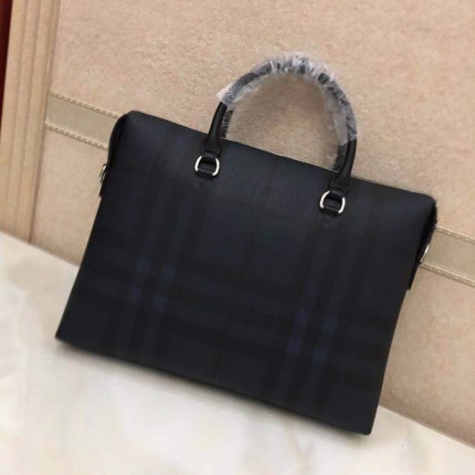 New Arrivals Burberry AAA quality Briefcase For Men in 151166