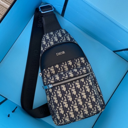 New Arrivals Dior AAA quality Crossbody Bags For Men in 151174