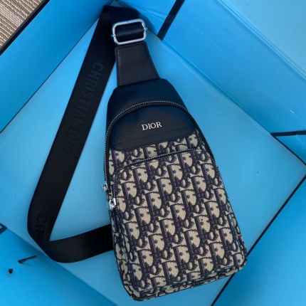 New Arrivals Dior AAA quality Crossbody Bags For Men in 151175