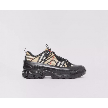 New Arrivals Burberry top quality Sneakers For Men in 151316