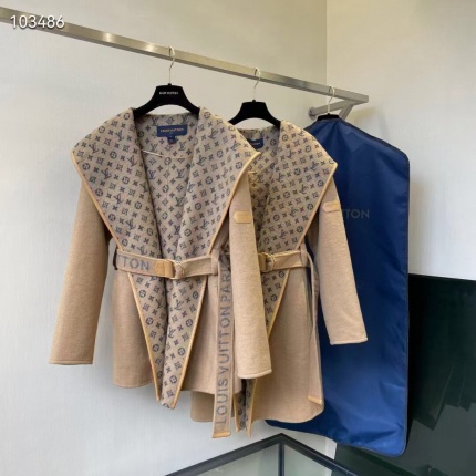 New Arrivals louis Vuitton Jackets For Women in 151626