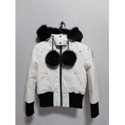 Moose knuckles Jackets  for  Women in 151877