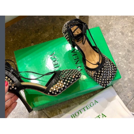 High quality Bottega Veneta Diamond Sandals For Women in 152139