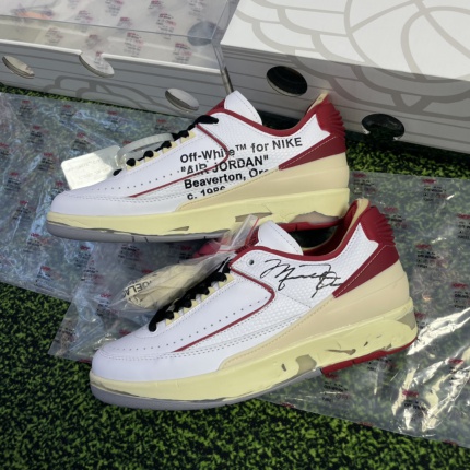 OFF-WHITE x Air Jordan 2 Low Sneakers in 152159