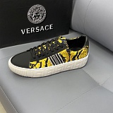 Versace Sneakers For Men in 151928