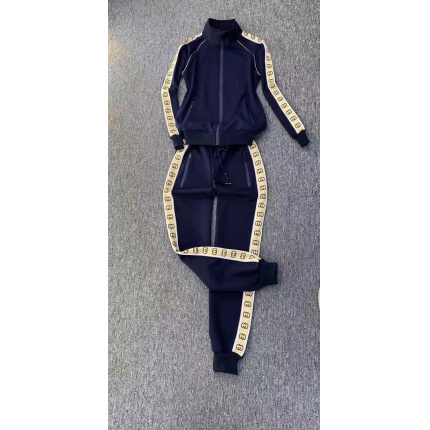 Gucci Tracksuits of women 1061 S-XXL in 152587