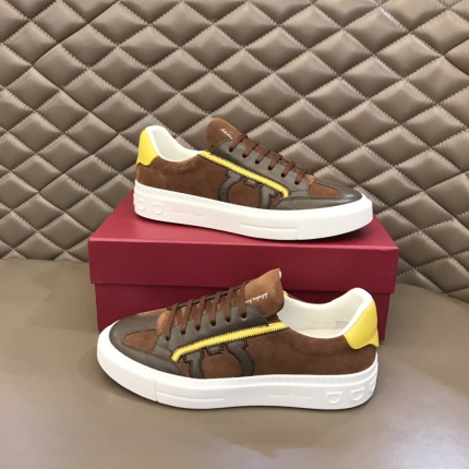 Ferragamo Sneakers For Men in 153137