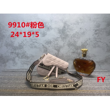 Cheap Dior Bags in 153244