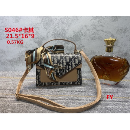 Cheap Dior Bags in 153252