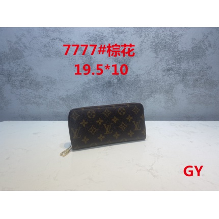 Louis Vuitton Walltes in 153325