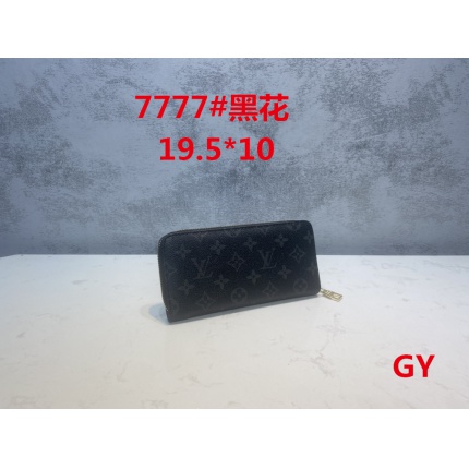 Louis Vuitton Walltes in 153326