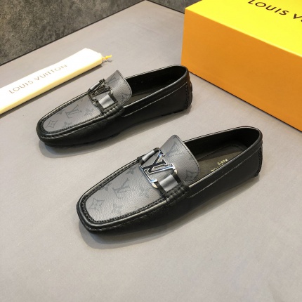 New Arrivals Louis Vuitton Leather Shoes For Men in 153464