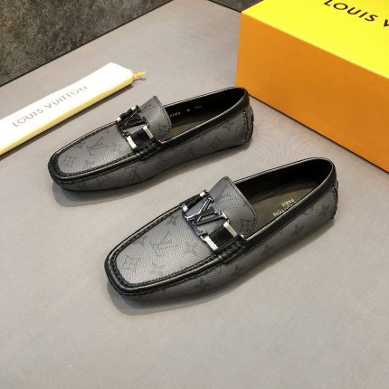 New Arrivals Louis Vuitton Leather Shoes For Men in 153465