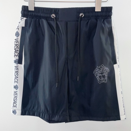 Versace Short Pants For Men in 153528