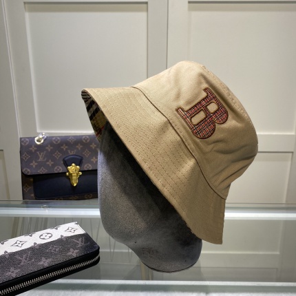 Burberry AAA Hats in 153643