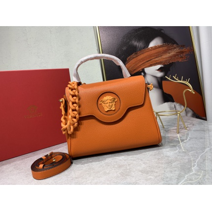 New Arrivals Versace High quality Handbags in 153943
