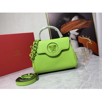 New Arrivals Versace High quality Handbags in 153946