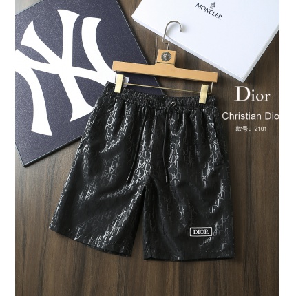 Dior Short Pants For Men in 154005