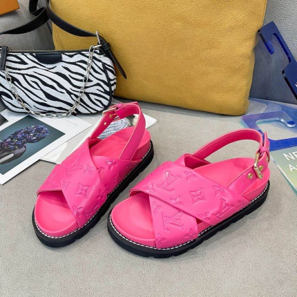 New Arrivals Louis Vuitton Sandals For Women in 154089