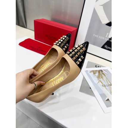 New Arrivals Valentino High heels For Women in 154349