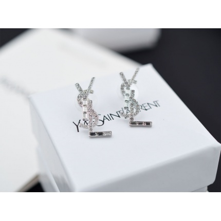 YSL Earring in 154422