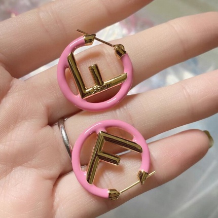 New Arrivals Fendi Earrings For Women in 154568
