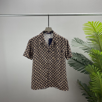 New Arrivals high quality Louis Vuitton Polo Shirts For Men in 154590
