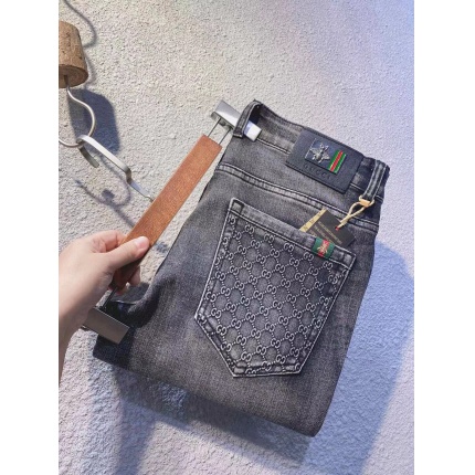 Gucci Jeans for Men in 154619