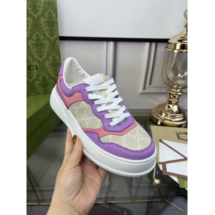 Gucci Sneakers For Women in 154769