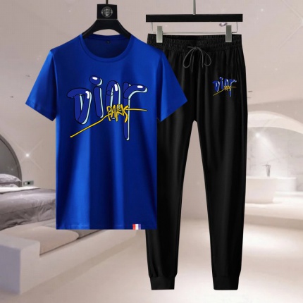 New Arrivals Dior Summer Tracksuits For Men in 155018