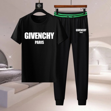 New Arrivals Givenchy Summer Tracksuits For Men in 155022
