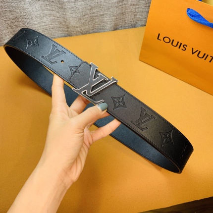 Louis Vuitton AAA Belts in 155064