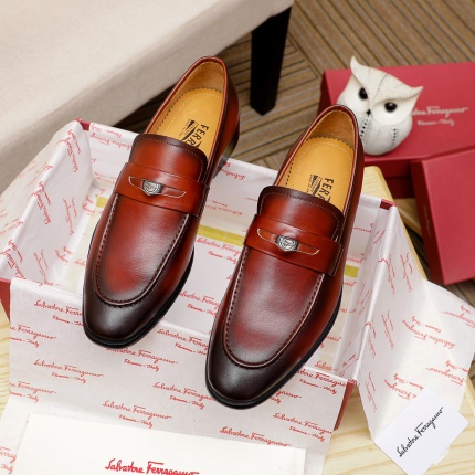 New Arrivals Ferragamo Leather Shoes For Men in 155571