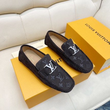 New Arrivals Louis Vuitton Leather Shoes For Men in 155592