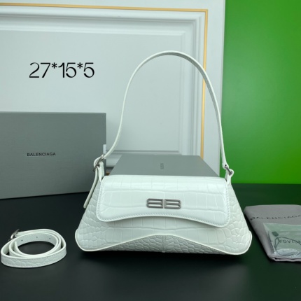 New Arrivals Balenciaga high quality Handbags in 155735