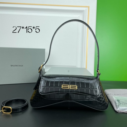 New Arrivals Balenciaga high quality Handbags in 155737