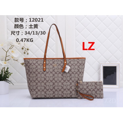 Coach Handbags in 155775