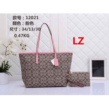 Coach Handbags in 155777