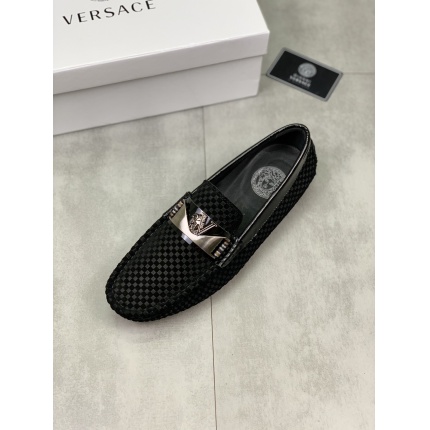 New Arrivals Versace Leather Loafers For Men in 155893