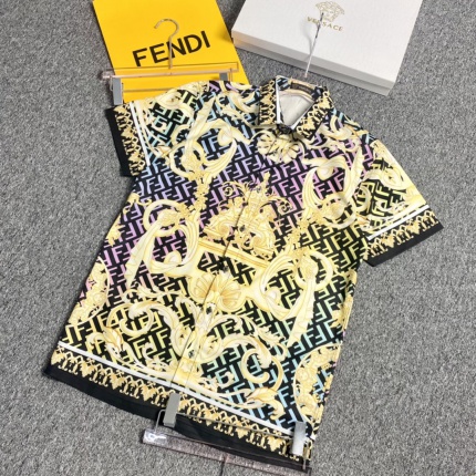 New Arrivals Fendace Short Sleeve Shirts For Men in 155923