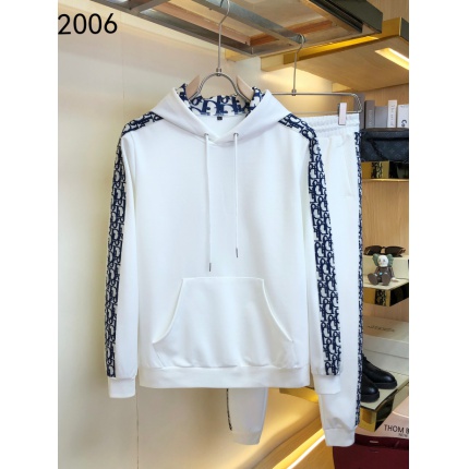 Dior Tracksuits for Men in 156004