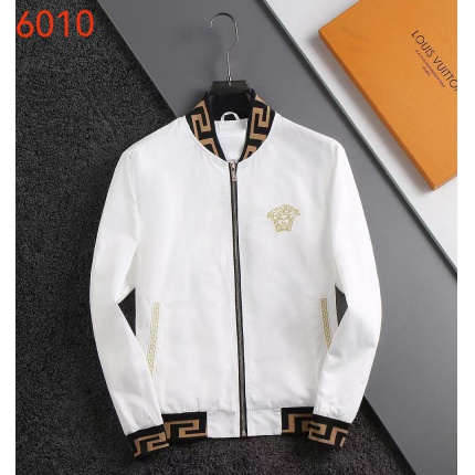 New Arrivals Versace Thin Jackets For Men  in 156049