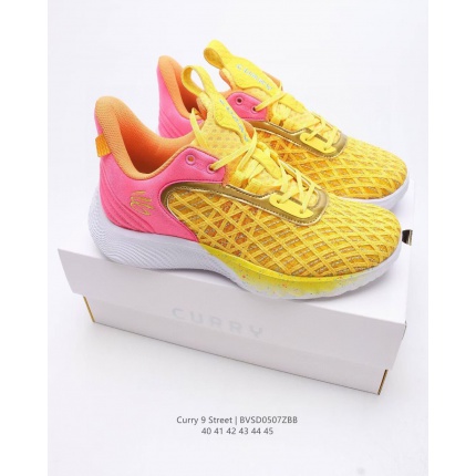 New Arrivals Curry Baskerball Sneakers in 156138