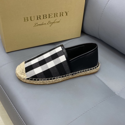 New Arrivals Burberry Loafers For Men in 156147
