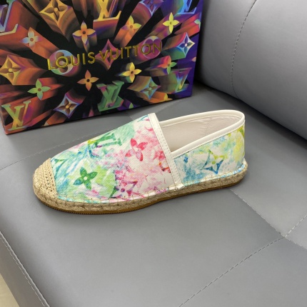 New Arrivals Louis Vuitton Loafers For Men in 156157