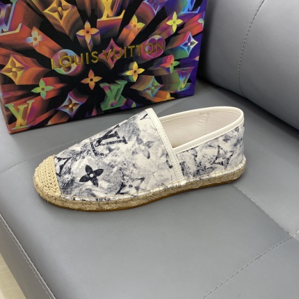 New Arrivals Louis Vuitton Loafers For Men in 156158