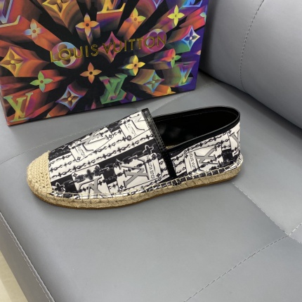 New Arrivals Louis Vuitton Loafers For Men in 156164