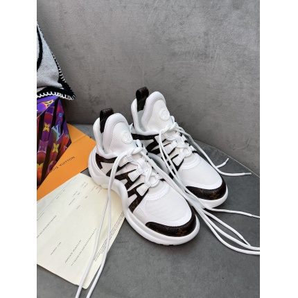 New Arrivals Louis Vuitton High quality Archlight Sneakers For Women in 156291