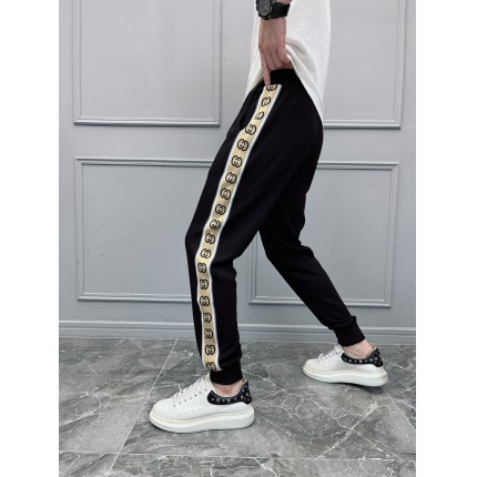 Gucci Pants for Men in 156608